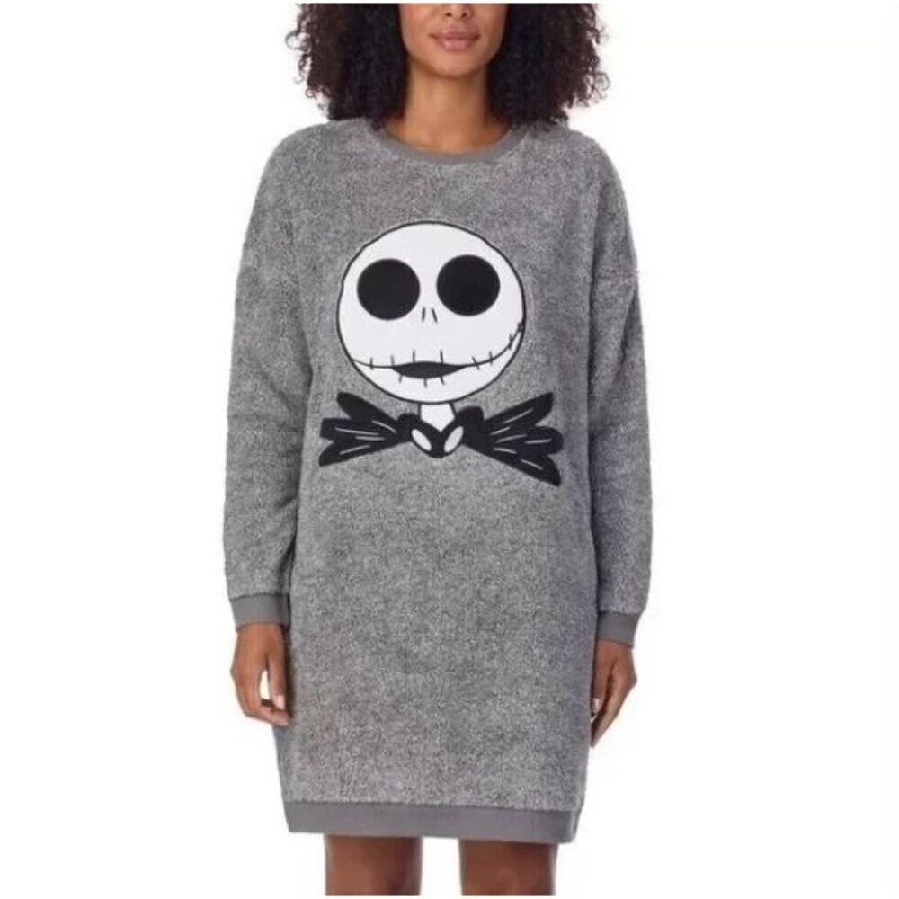 NEW Disney Jack Women's M Skellington Gray Faux Fur Loungwear